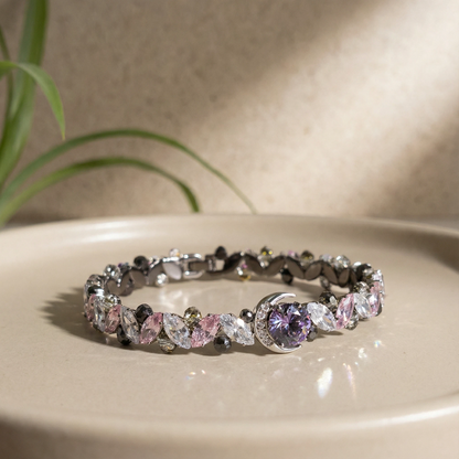 Handgefertigtes Perlen- und Aquamarinarmband