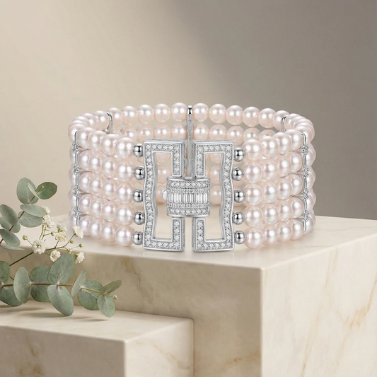 Handgefertigtes Perlen- und Aquamarinarmband