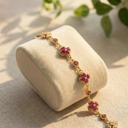 Handgefertigtes Perlen- und Aquamarinarmband