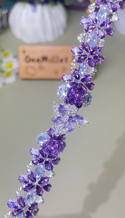 Handgefertigtes Perlen- und Aquamarinarmband