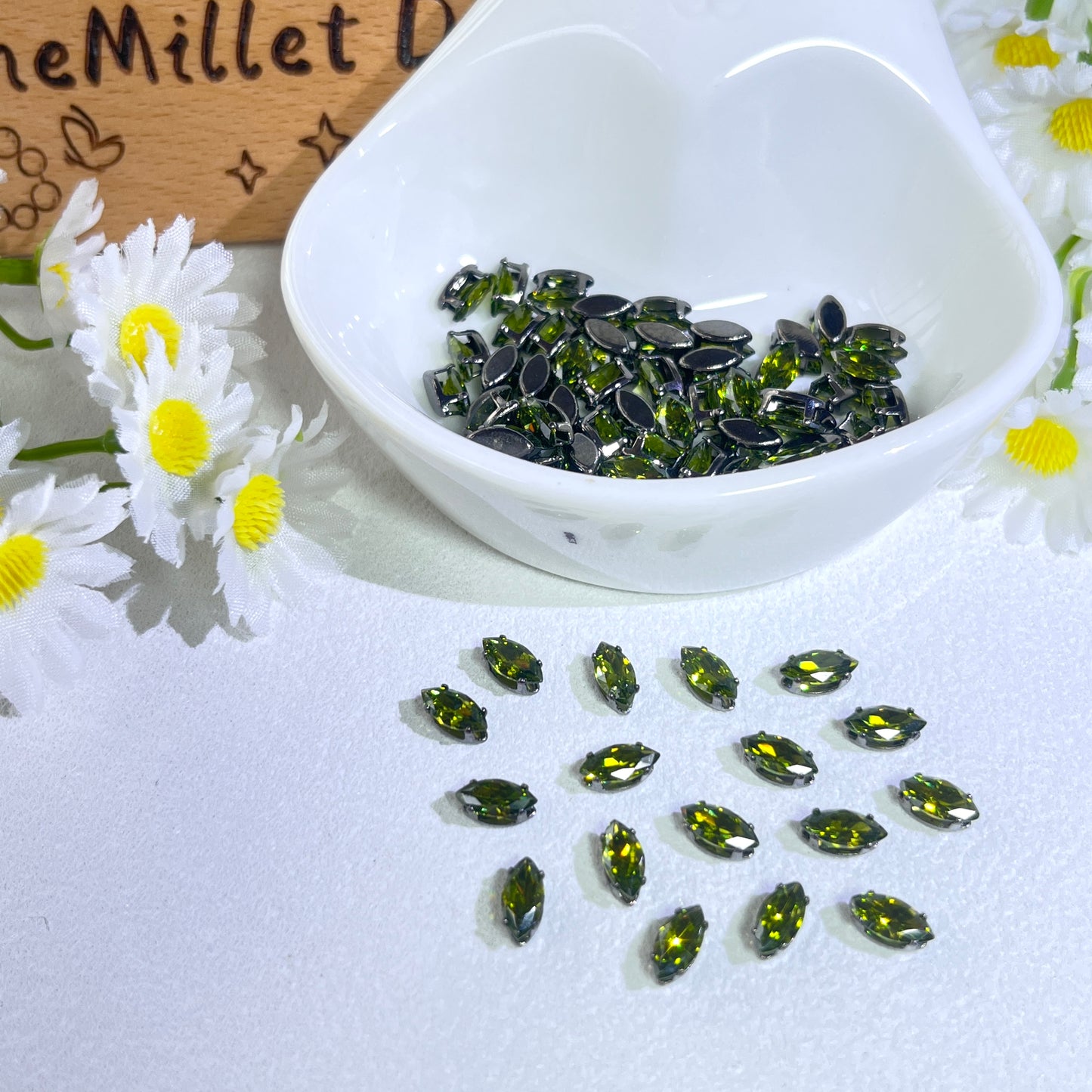 OneMillet Black-Base Marquise  Zirconia Stone 3×6mm