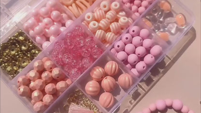 Kits de bricolaje: pulseras, collares y accesorios con cuentas rosas