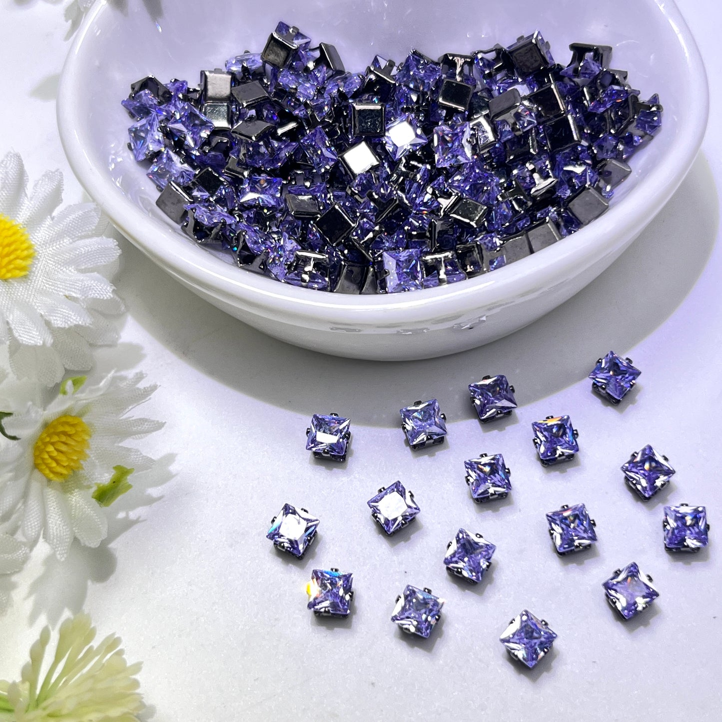 OneMillet Black-Base Square  Zirconia Stone 4mm