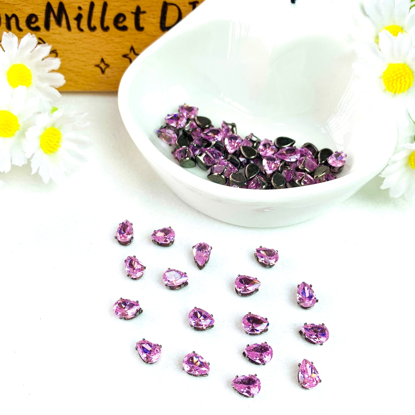 OneMillet Black-Base Teardrop  Zirconia Stone 4×6mm